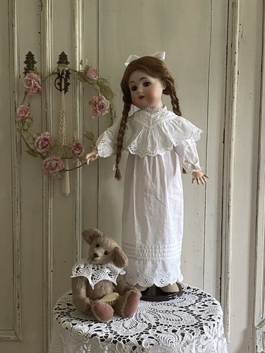Altes nachthemd für puppen - altes,