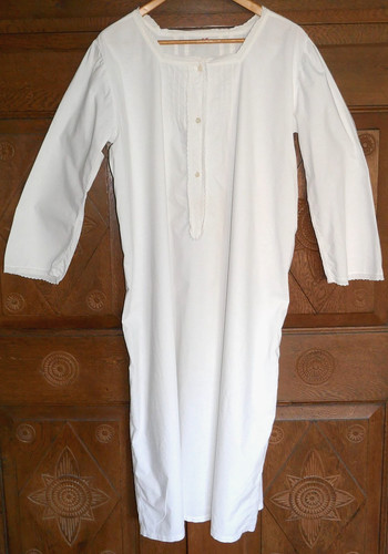 Altes nachthemd nachtkleid - /,